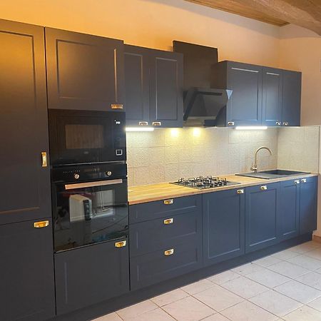 Camping La Ferme De Perdigat Limeuil Esterno foto
