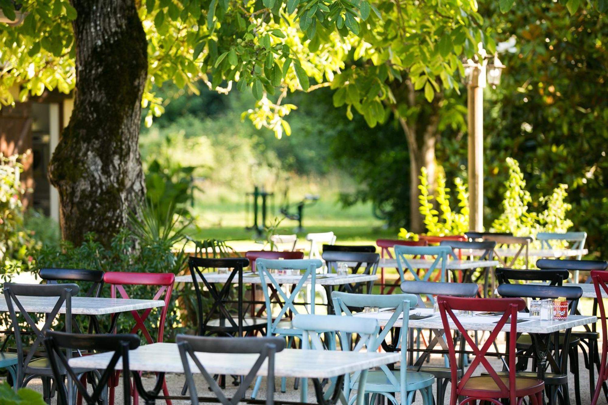 Camping La Ferme De Perdigat Limeuil Esterno foto